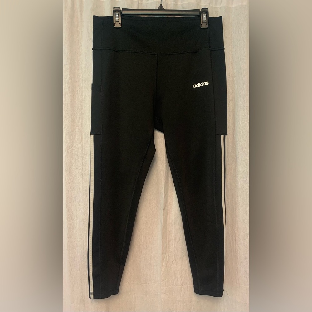 Woman’s Adidas leggings